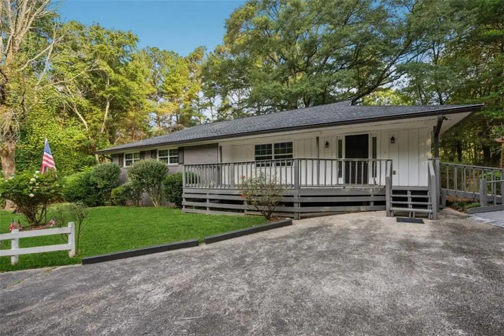 6434 Reinhardt College Parkway, Waleska, GA 30183 - Image #1