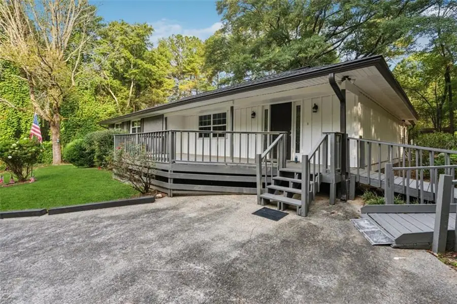 6434 Reinhardt College Parkway, Waleska, GA 30183 - Image #2