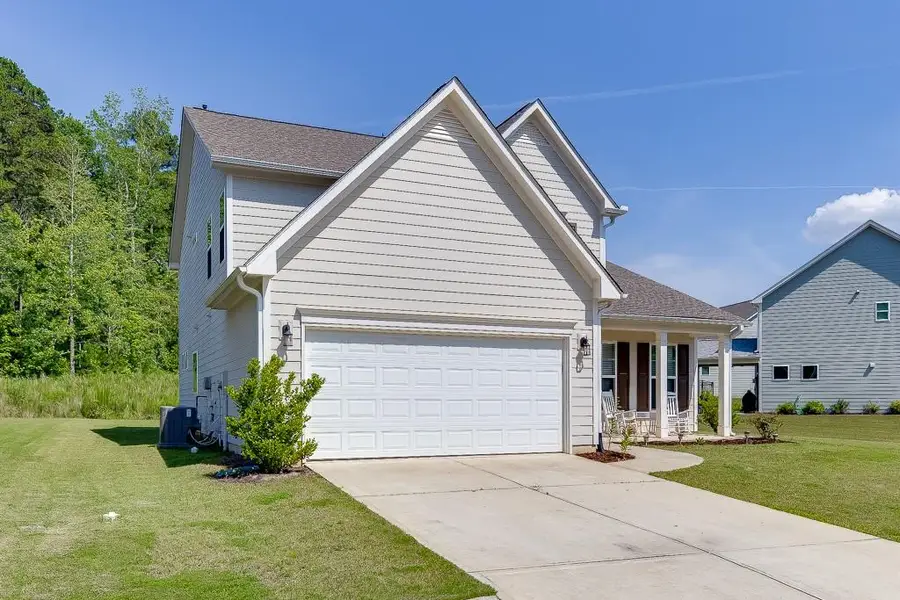 27 Sinclair Circle, Hoschton, GA 30548 - Image #3