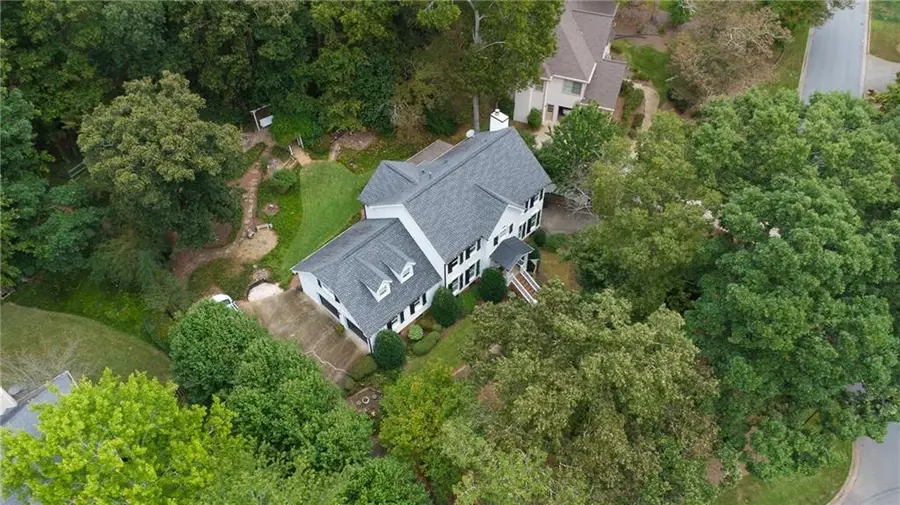 2000 Trotters Ridge Way, Roswell, GA 30075 - Image #3