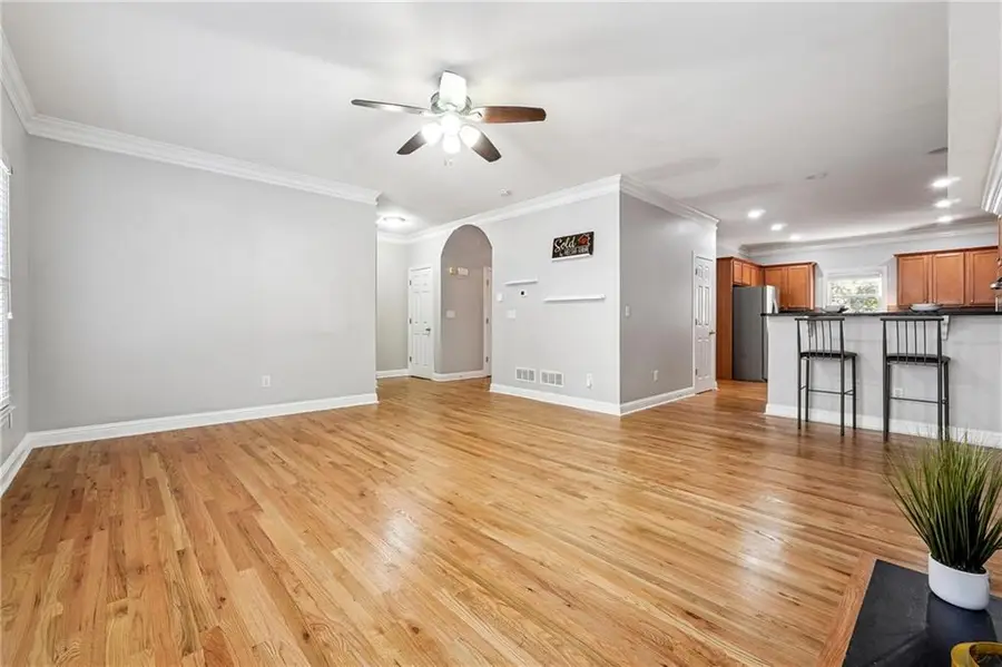 10090 Jones Bridge Road #8, Alpharetta, GA 30022 - Image #2