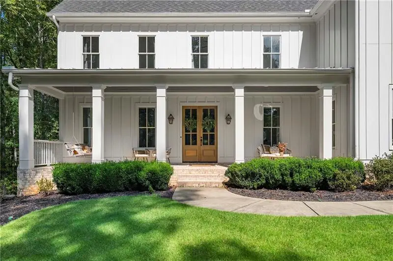 124 Long Shadows Drive, Alpharetta, GA 30004 - Image #3