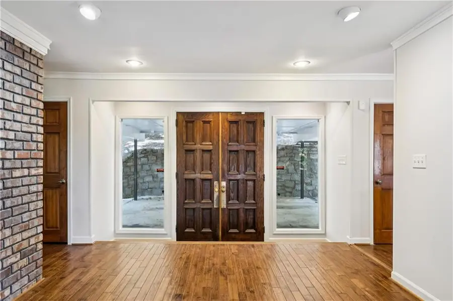 5098 Riverview Road, Atlanta, GA 30327 - Image #3