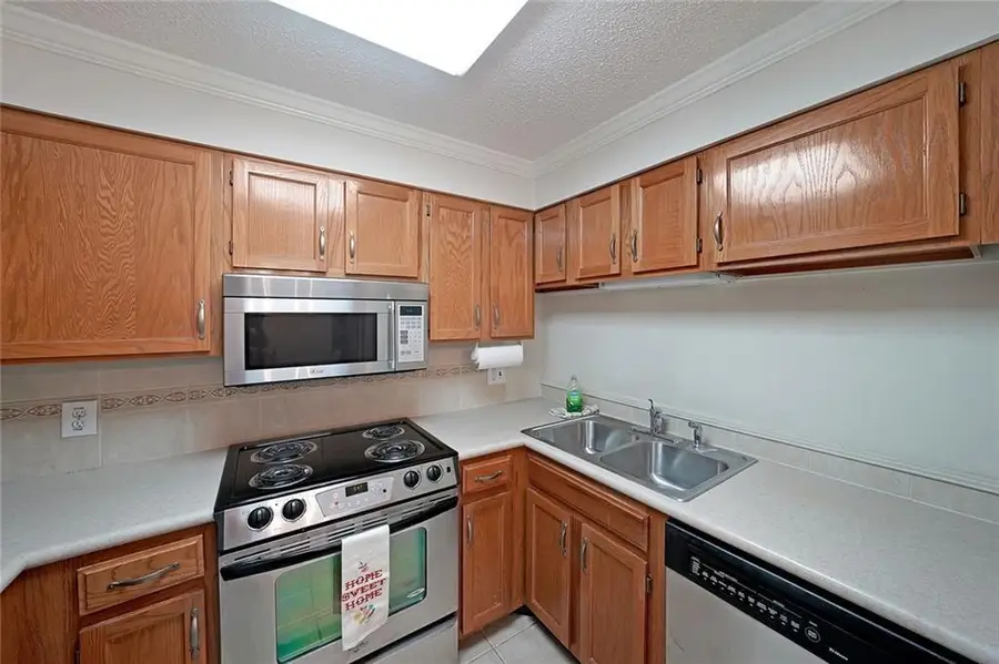 1800 Clairmont Lk #A326, Decatur, GA 30033 - Image #3