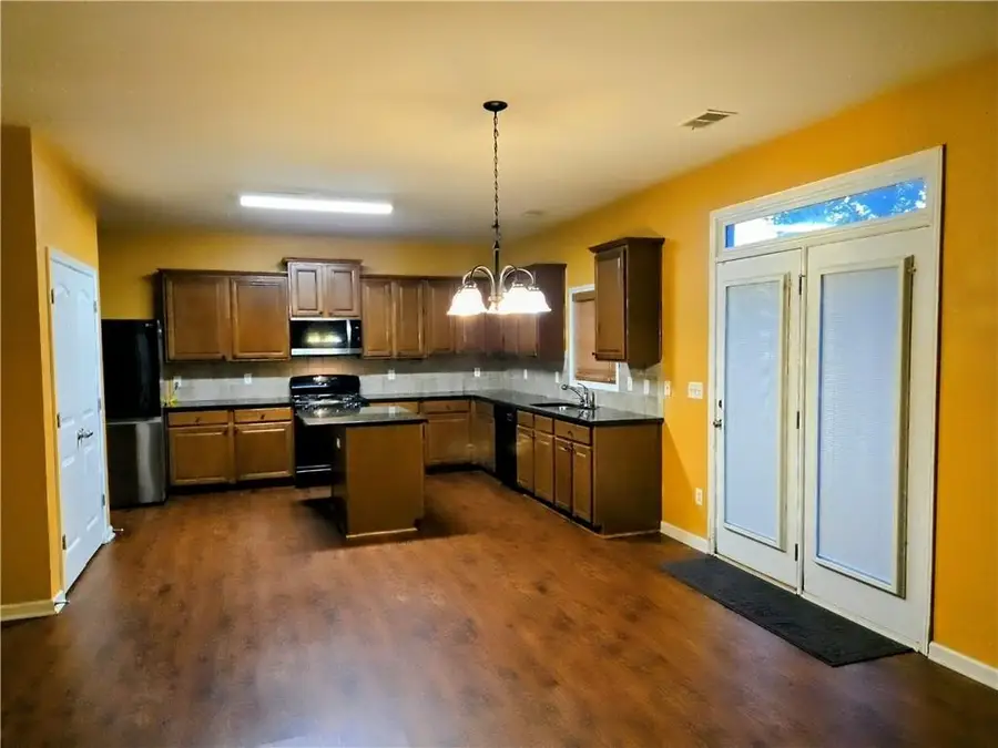 4613 Irish Red Court, Union City, GA 30291 - Image #2