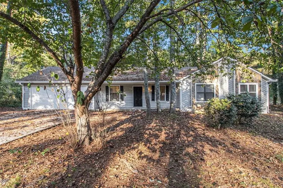 1748 Charmeth Road, Lithonia, GA 30058 - Image #3