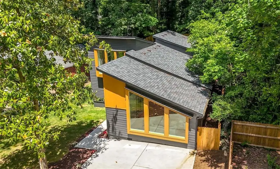 2155 Venetian Drive Sw, Atlanta, GA 30311 - Image #3