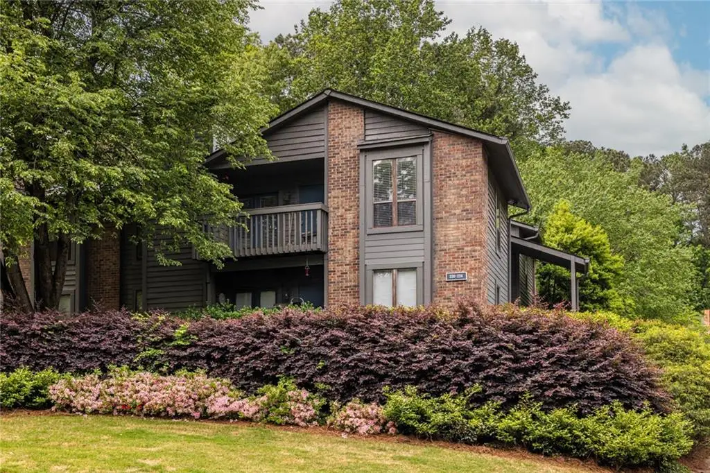 223 Tuxworth Circle, Decatur, GA 30033 - Image #1