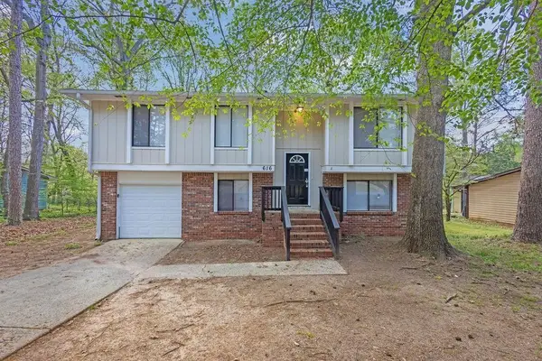 616 Country Lane Drive, Jonesboro, GA 30238