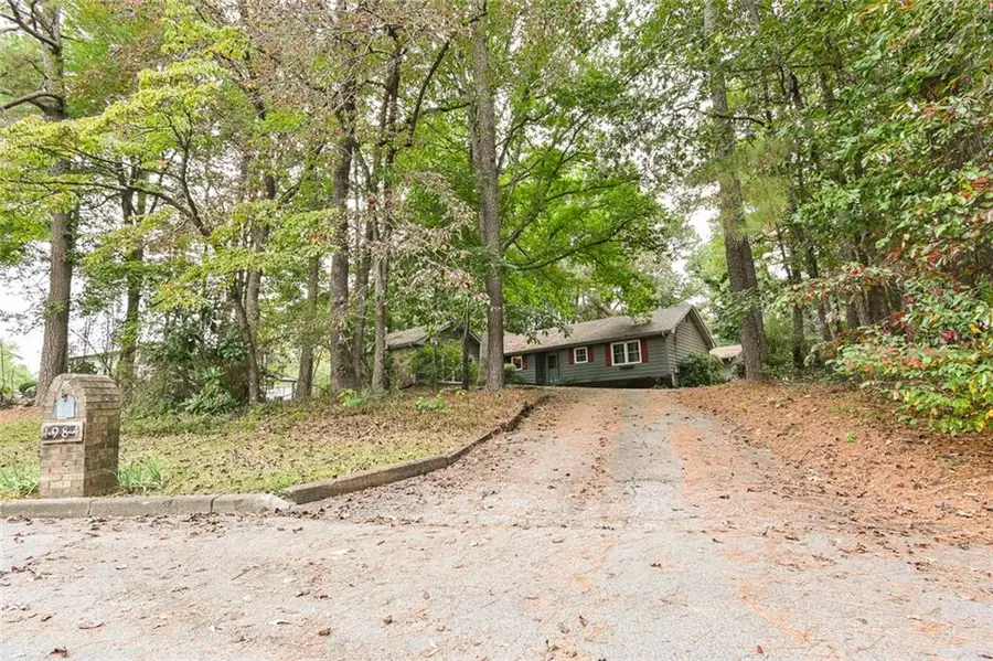1984 Windburn Court, Snellville, GA 30078 - Image #2