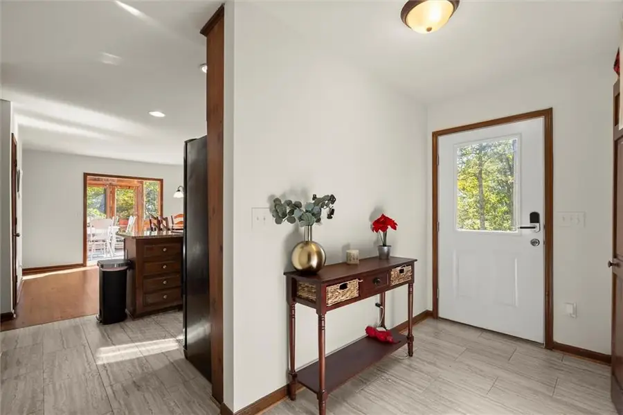 894 Lake Arrowhead Drive, Waleska, GA 30183 - Image #3