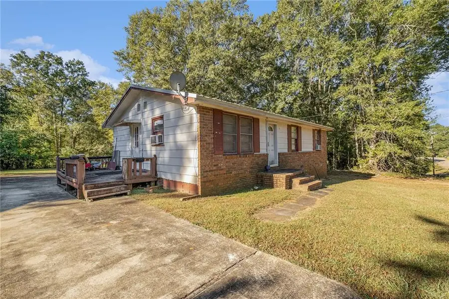 858 Clairmont Avenue, Comer, GA 30629 - Image #2