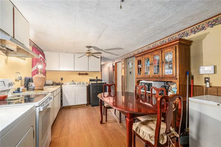 858 Clairmont Avenue, Comer, GA 30629 - Image #3