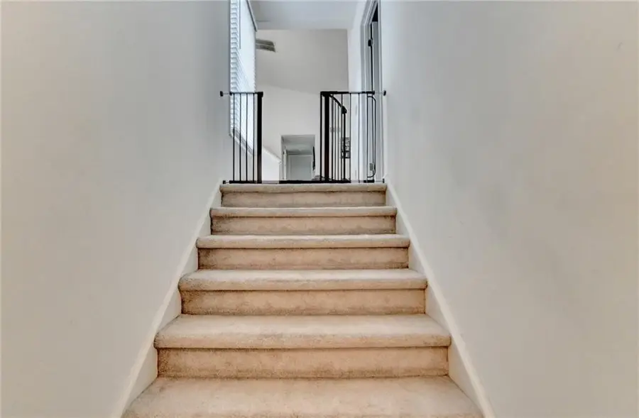 518 Glenleaf Drive, Peachtree Corners, GA 30092 - Image #2