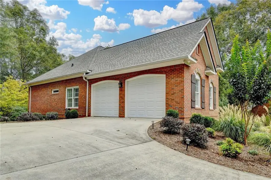 255 Laurel Place Drive, Cornelia, GA 30531 - Image #3