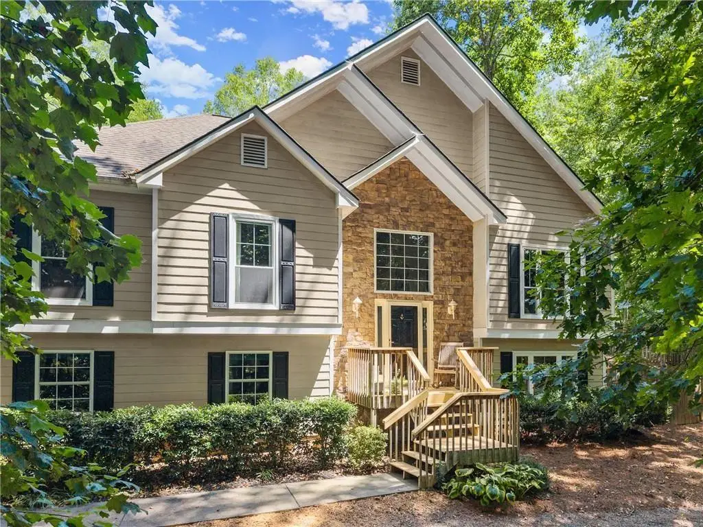 9545 Eagles Landing Drive, Gainesville, GA 30506 - Image #1