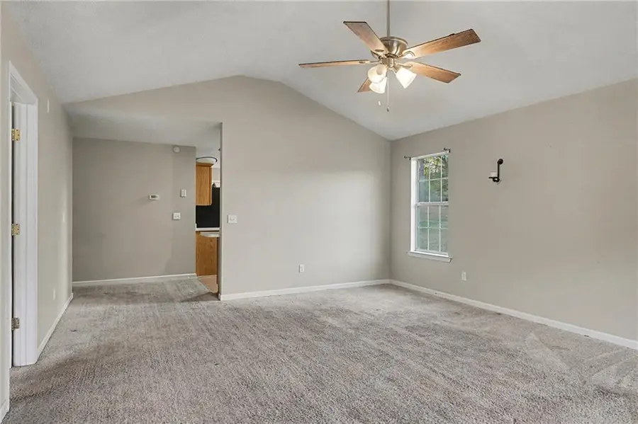 244 Queens Court, Jackson, GA 30233 - Image #3