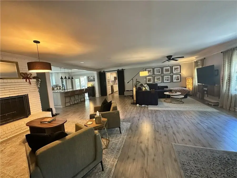 146 Lancelot Way, Lawrenceville, GA 30046 - Image #2