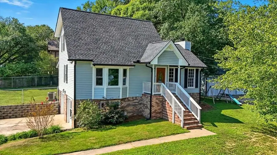 902 N Lassetter Circle N, Villa Rica, GA 30180 - Image #2