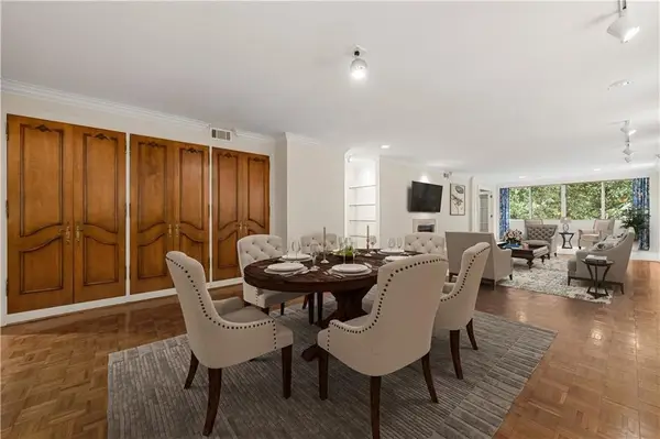 2734 Peachtree Road Nw #C-404, Atlanta, GA 30305