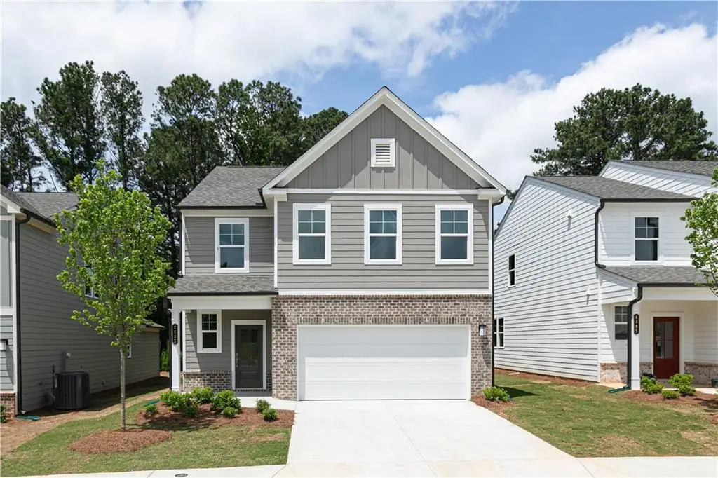 312 Cavalier Lane Se, Acworth, GA 30102 - Image #1