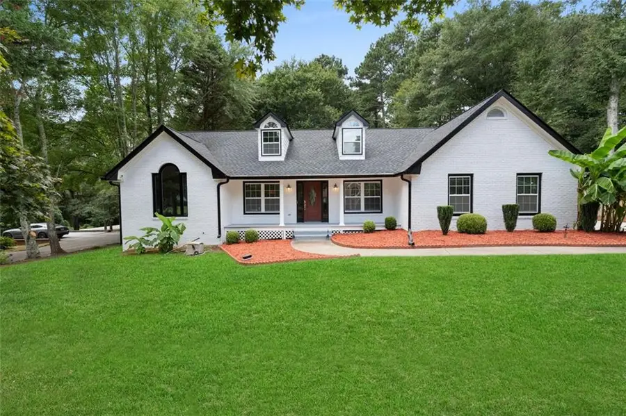 3895 Marham Park Circle, Loganville, GA 30052 - Image #2