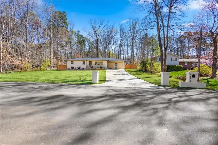 5109 Dogwood Hills Drive, Sugar Hill, GA 30518 - Image #2