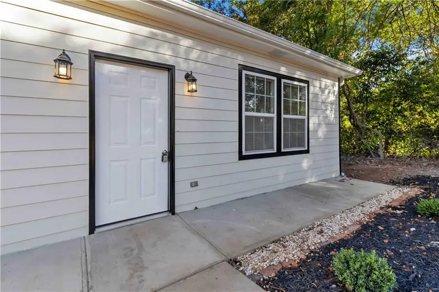 908 Emory Street, Oxford, GA 30054 - #3