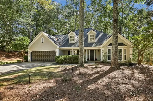 2710 Lakewind Court, Alpharetta, GA 30005