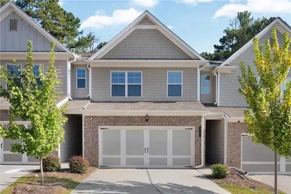 213 Yellowwood Way, Woodstock, GA 30188