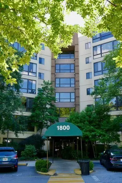 1800 Clairmont Lake #A414, Decatur, GA 30033 - #1