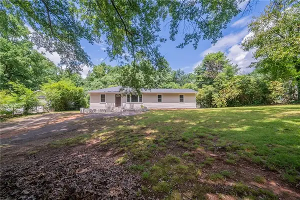 3132 North Avenue, Scottdale, GA 30079