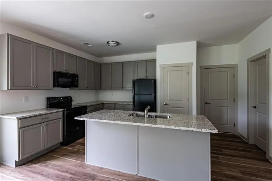 358 Forkview Drive, Lawrenceville, GA 30044 - Image #2