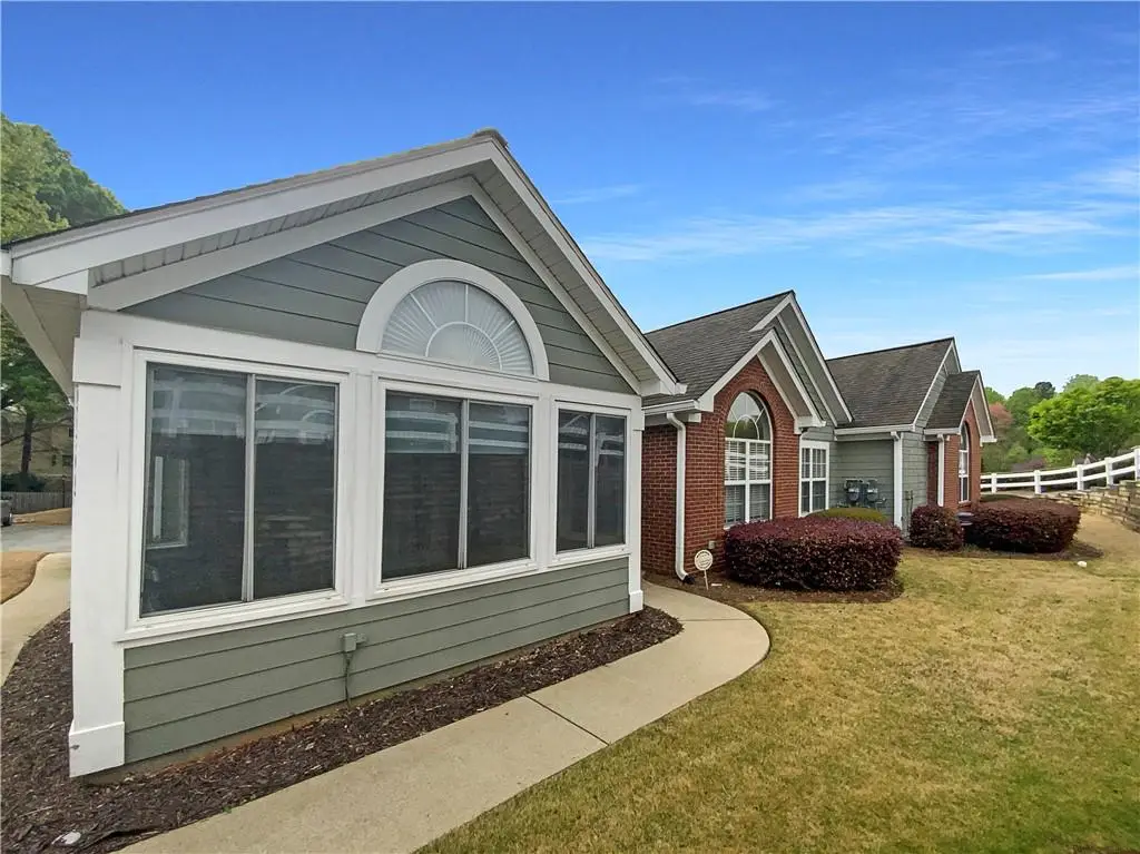 2252 Carefree Circle #3, Marietta, GA 30062 - Image #1