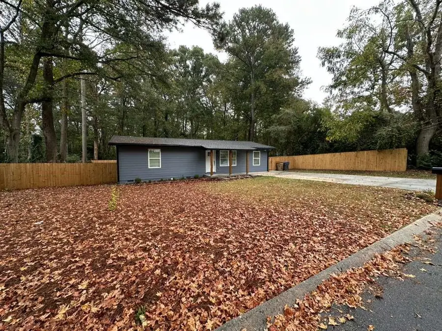 6376 Hollywood Drive, Forest Park, GA 30297 - Image #2