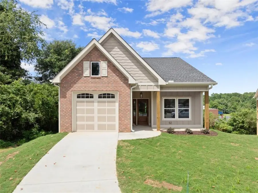 93 Colonial Dr, Cleveland, GA 30528 - Image #2