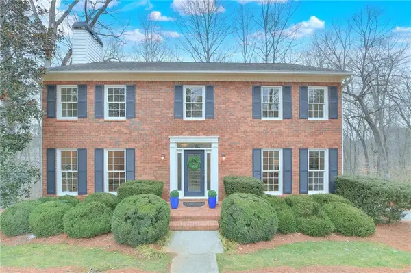 8155 Willow Tree Way, Alpharetta, GA 30005