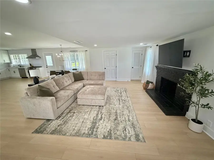 1932 Ferry Drive, Marietta, GA 30066 - Image #2