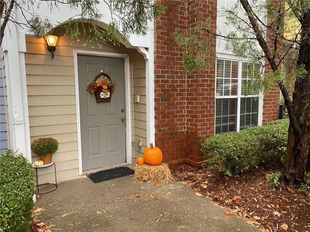 230 Amal Drive Sw, Atlanta, GA 30315 - Image #1