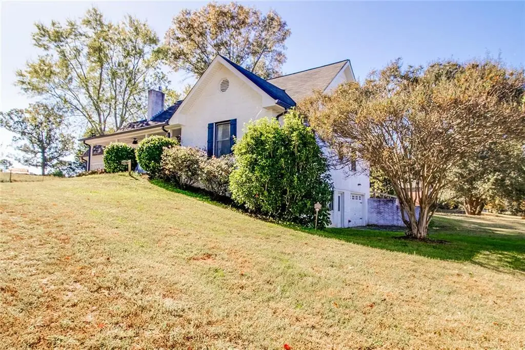 3925 Mark Lake Road, Cumming, GA 30028 - Image #1