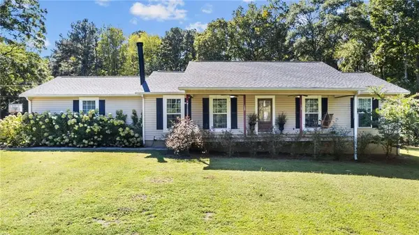 1104 Burkhalter Road Se, Silver Creek, GA 30173