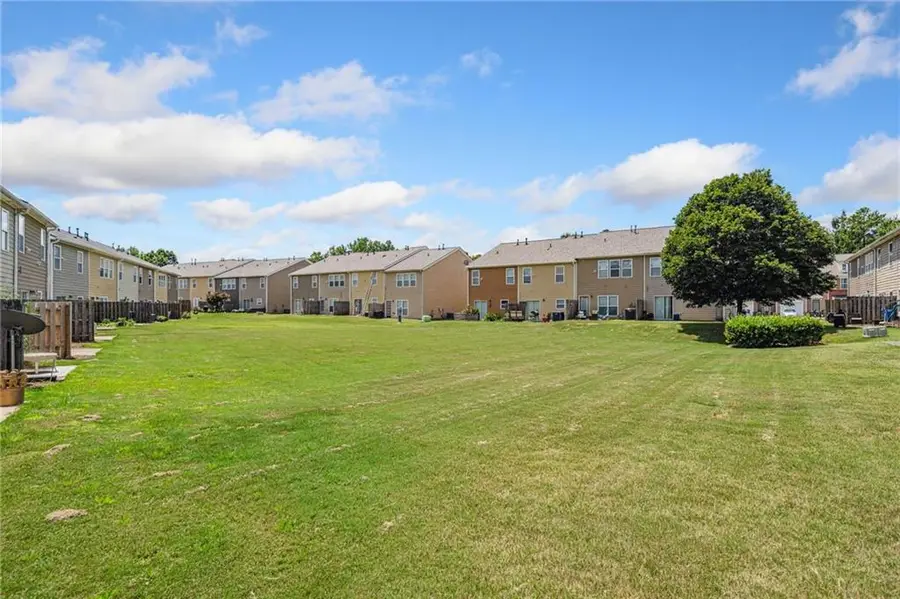 1959 Lakeshore Overlook Circle Nw, Kennesaw, GA 30152 - Image #3