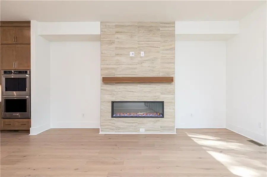 2248 Crestview Drive #33, Brookhaven, GA 30319 - Image #2