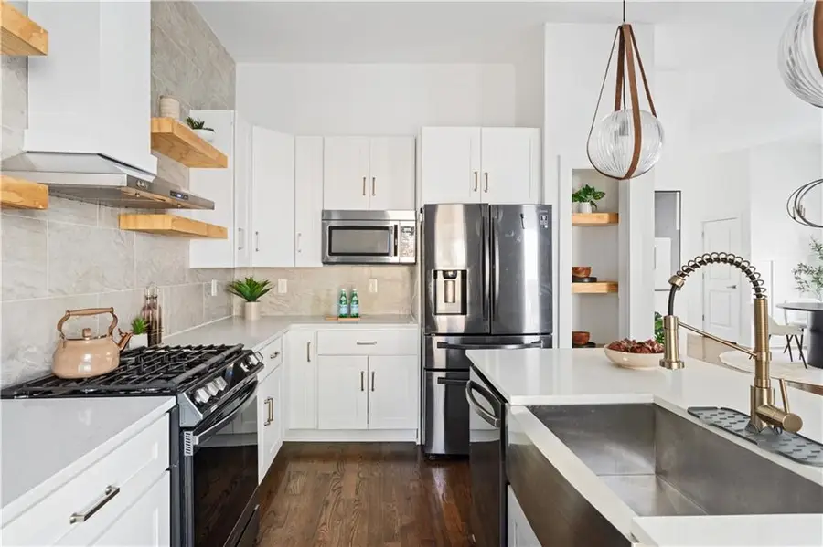 1119 Victory Drive Sw, Atlanta, GA 30310 - Image #3