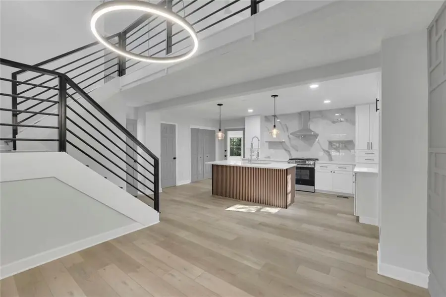 367 Lake Forest Drive, Acworth, GA 30102 - Image #2