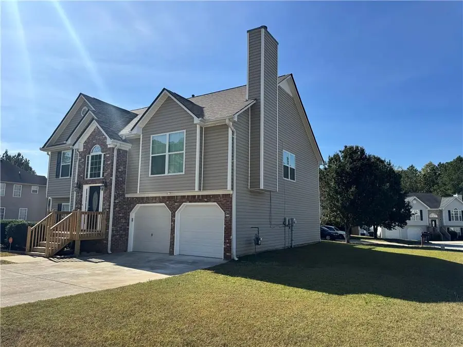 1121 Grove Trail Pass, Douglasville, GA 30134 - Image #2