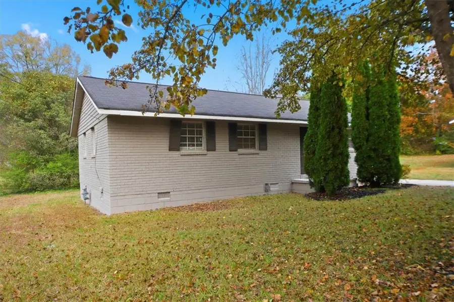 8117 Attleboro Drive, Jonesboro, GA 30238 - Image #2