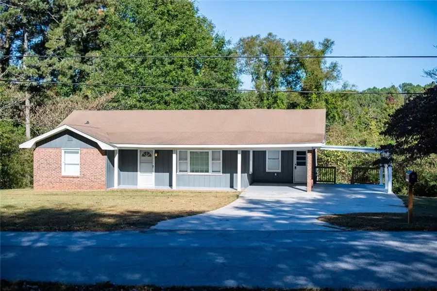 8196 Lakeview Drive Sw, Covington, GA 30014 - Image #2