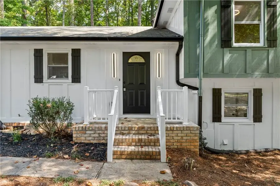 5760 Windermere Court, Lithonia, GA 30038 - Image #3