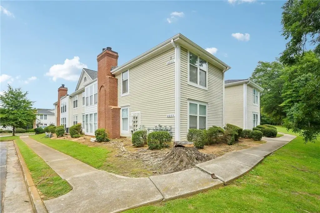 4267 Parkview Court, Stone Mountain, GA 30083 - Image #1